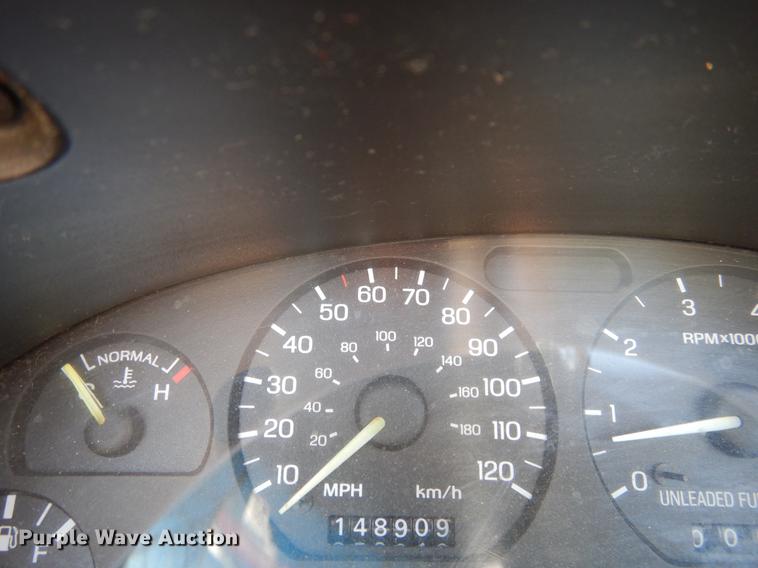 image for item DK9890 1995 Ford Mustang convertible