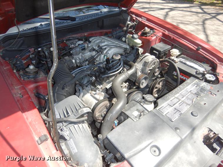 image for item DK9890 1995 Ford Mustang convertible