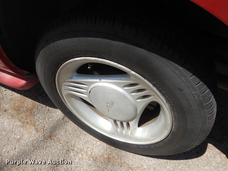 image for item DK9890 1995 Ford Mustang convertible