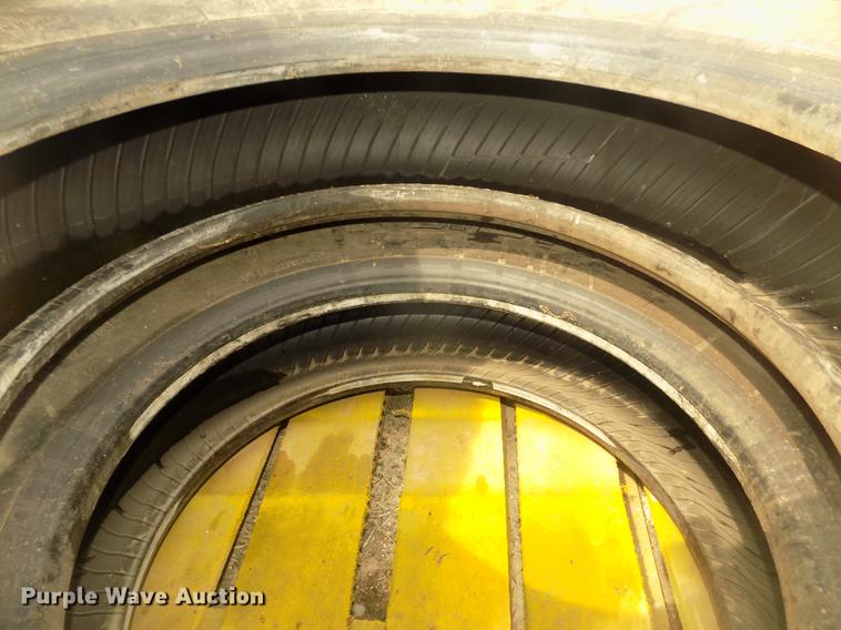 image for item DO9006 (4) Falken 11R22.5 tires