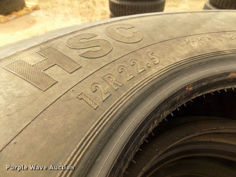 image for item DO9008 (12) 12R22.5 tires