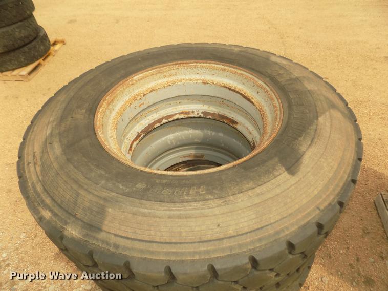 image for item DO9009 (8) Bridgestone R195 11R22.5 tires and wheels