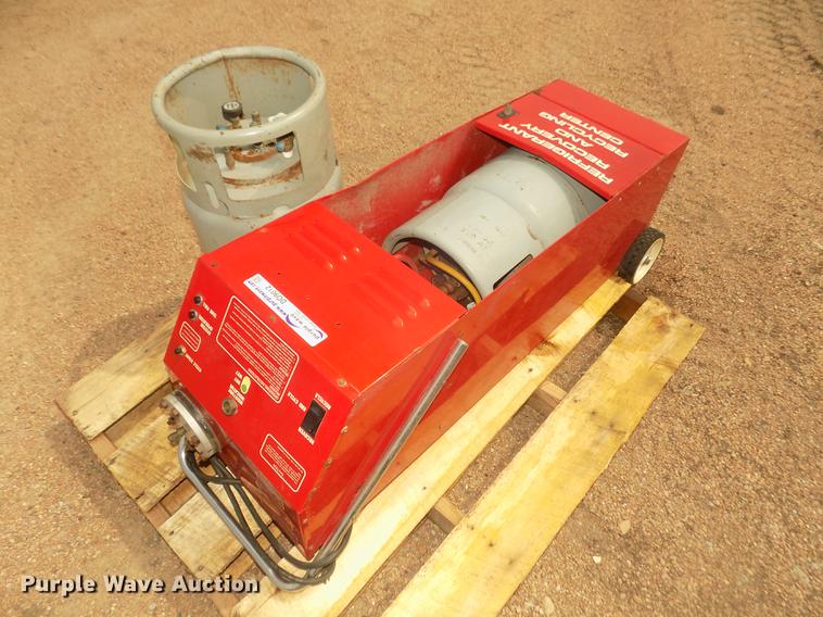 image for item DO9012 Refrigerant recovery and recycling system