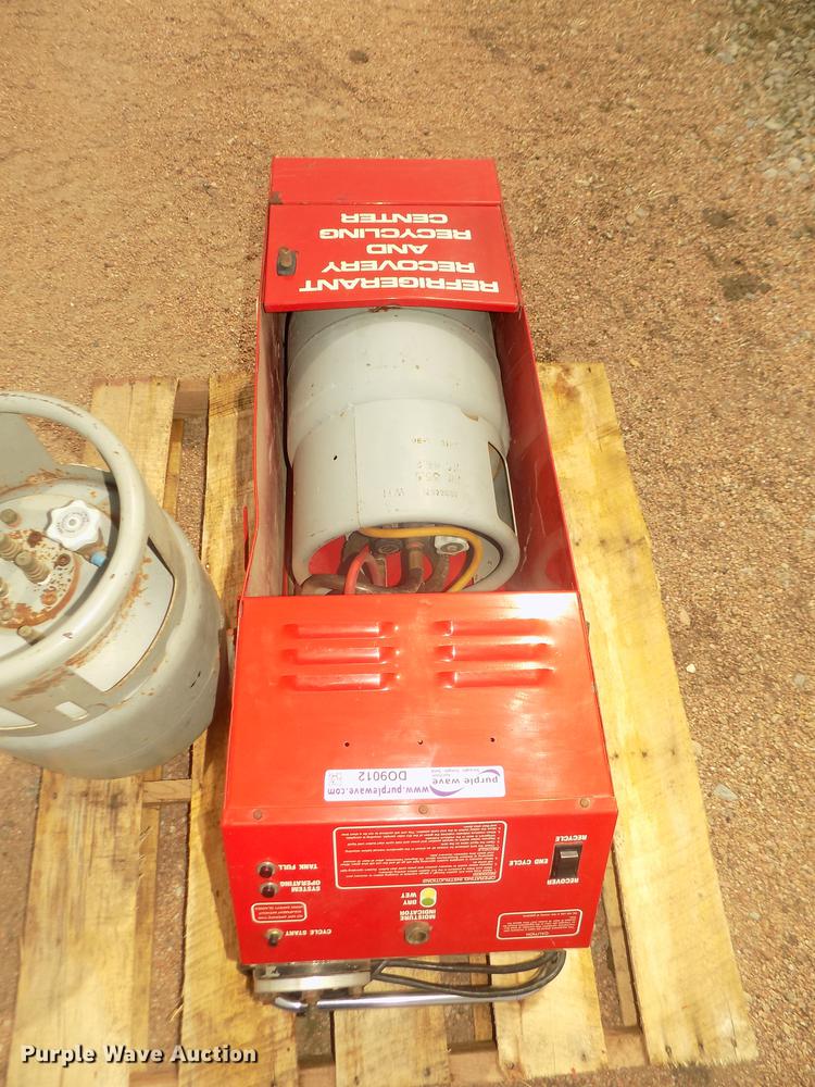 image for item DO9012 Refrigerant recovery and recycling system