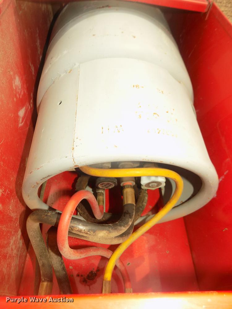 image for item DO9012 Refrigerant recovery and recycling system