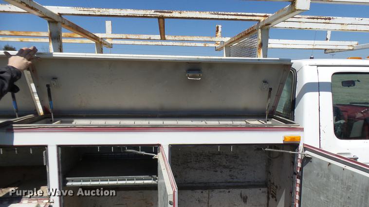 image for item DP9546 1991 Ford F450 Super Duty Lariat XLT utility truck