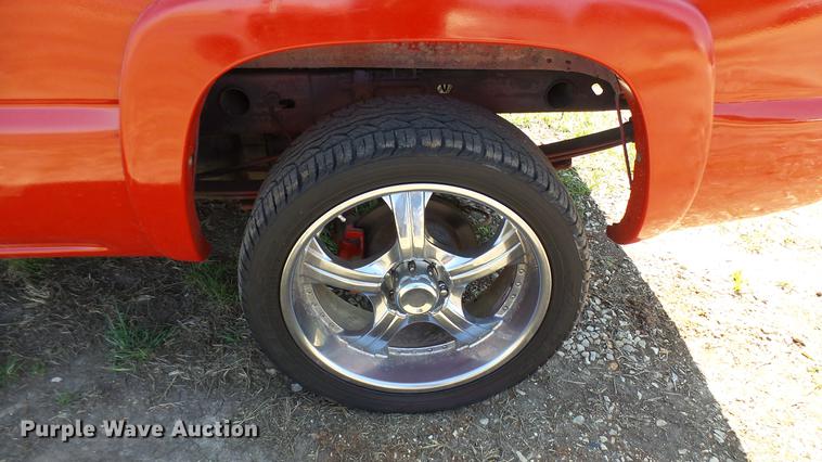 image for item DP9547 1999 Chevrolet Silverado 1500 pickup truck