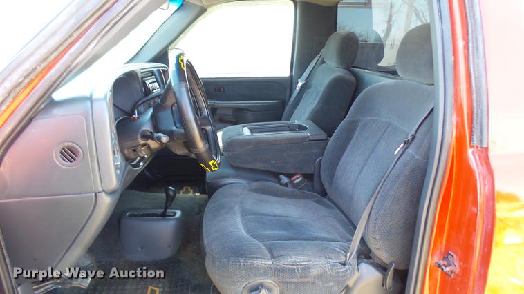 image for item DP9547 1999 Chevrolet Silverado 1500 pickup truck