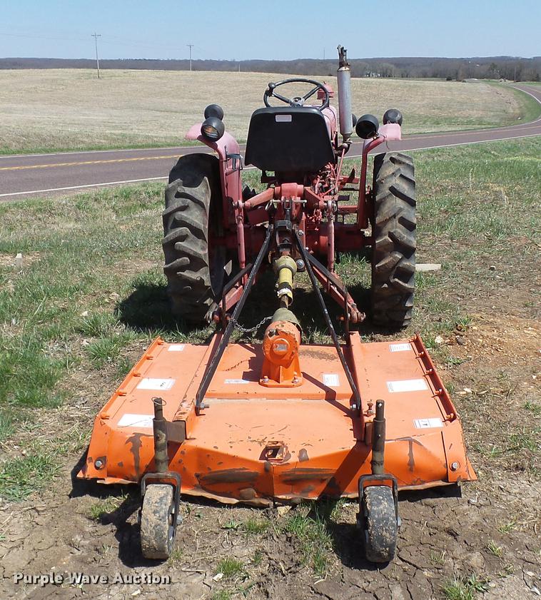 image for item DP9548 Kubota L210 tractor