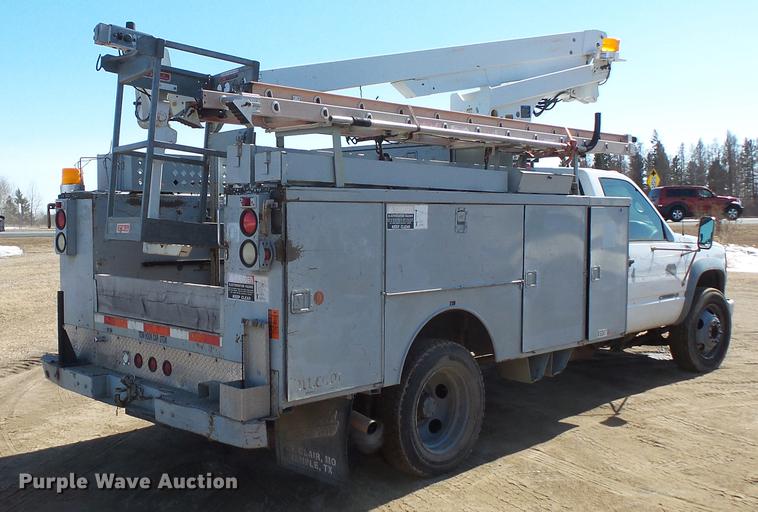 image for item DW9646 1999 Chevrolet 3500 bucket truck