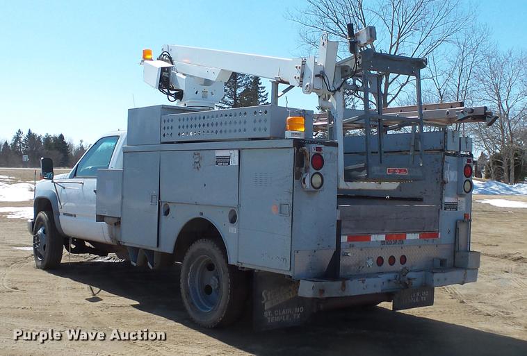 image for item DW9646 1999 Chevrolet 3500 bucket truck