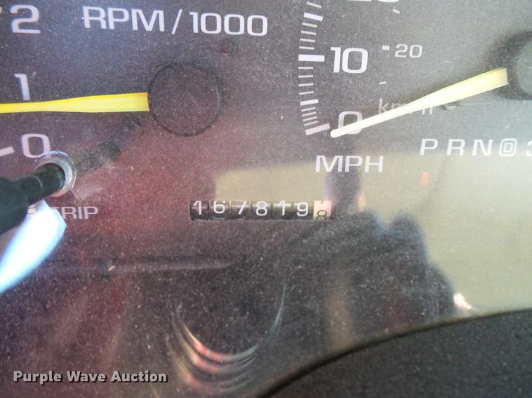 image for item DW9646 1999 Chevrolet 3500 bucket truck