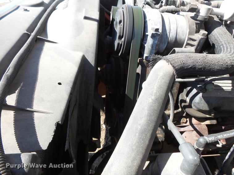 image for item DW9646 1999 Chevrolet 3500 bucket truck