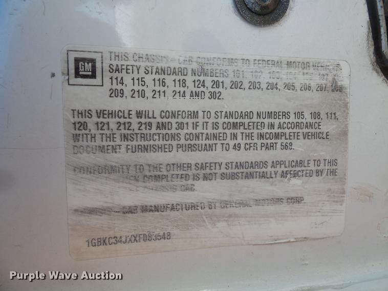 image for item DW9646 1999 Chevrolet 3500 bucket truck