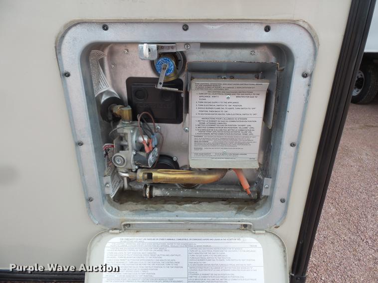 image for item DW9709 2015 Forest River Wildwood camper