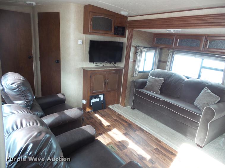 image for item DW9709 2015 Forest River Wildwood camper