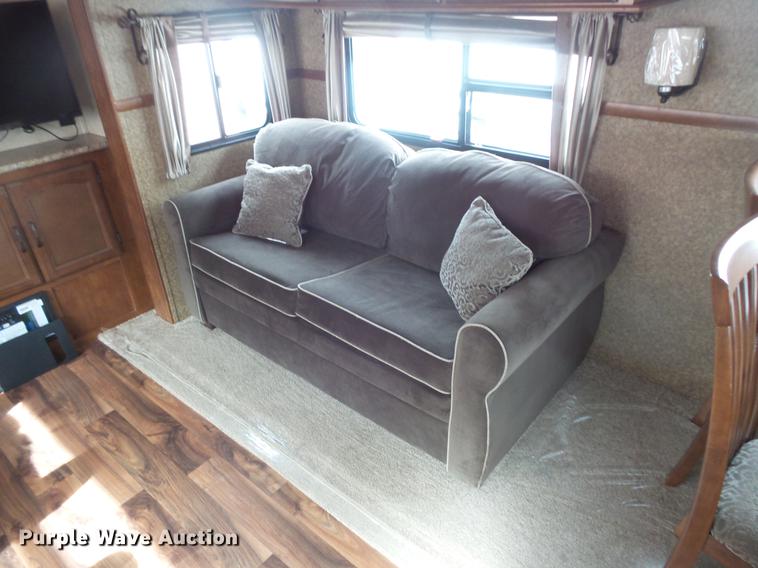 image for item DW9709 2015 Forest River Wildwood camper