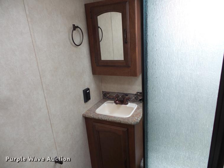 image for item DW9709 2015 Forest River Wildwood camper