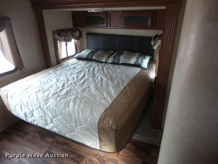 image for item DW9709 2015 Forest River Wildwood camper