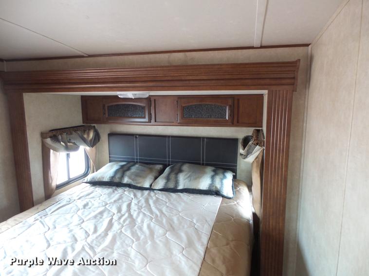 image for item DW9709 2015 Forest River Wildwood camper