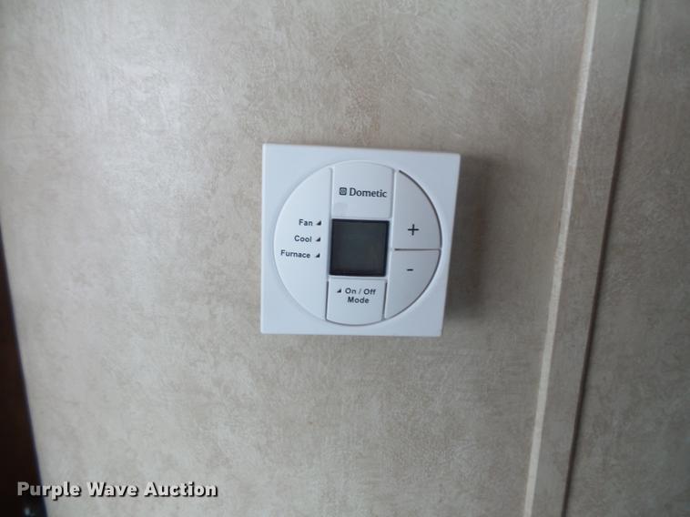 image for item DW9709 2015 Forest River Wildwood camper