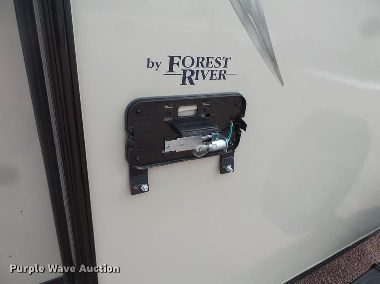 image for item DW9709 2015 Forest River Wildwood camper