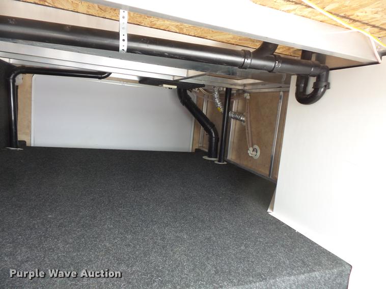 image for item DW9711 2007 Montana 3400RL camper