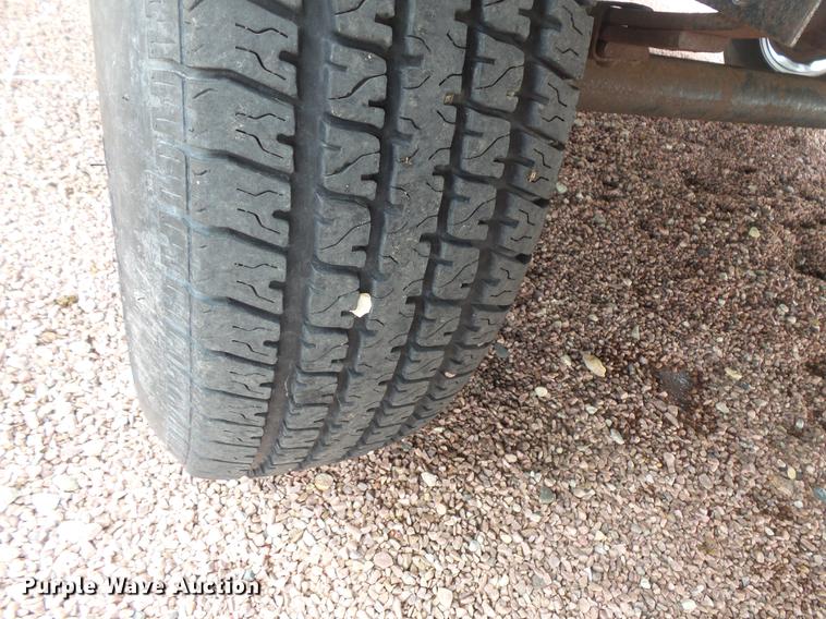 image for item DW9711 2007 Montana 3400RL camper