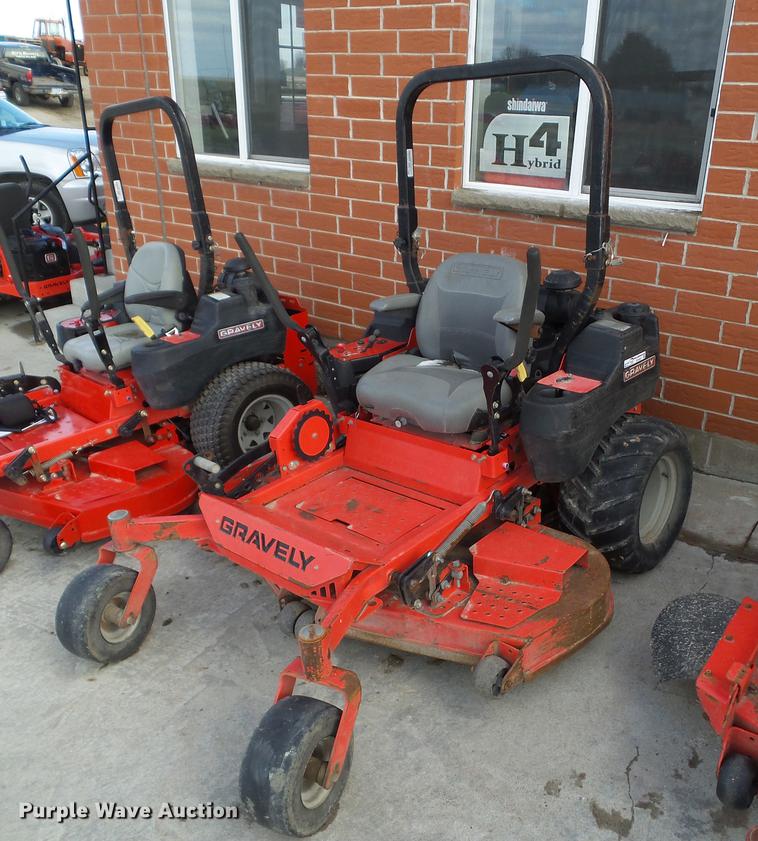 image for item DZ9307 2012 Gravely Pro Turn 460 ZTR lawn mower