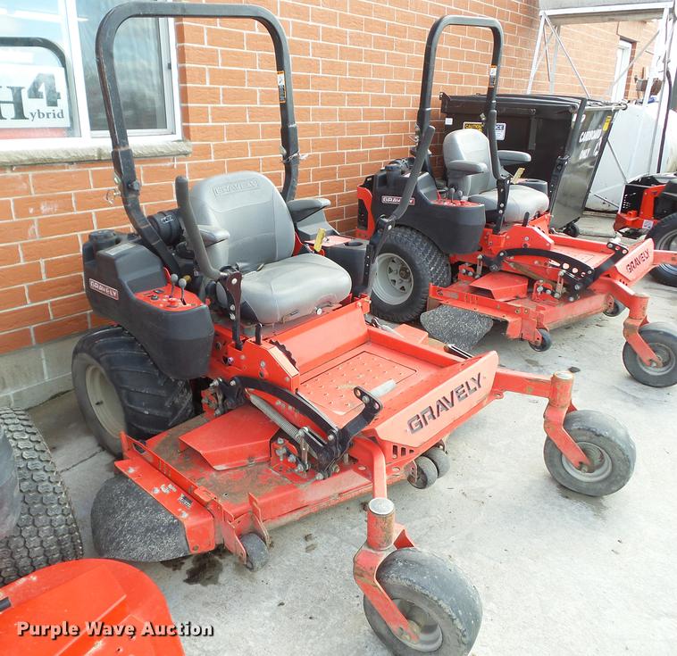 image for item DZ9307 2012 Gravely Pro Turn 460 ZTR lawn mower