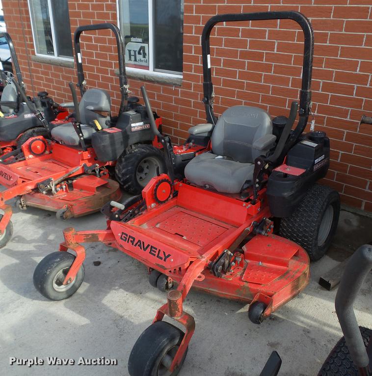 image for item DZ9308 2012 Gravely Pro Turn 460 ZTR lawn mower