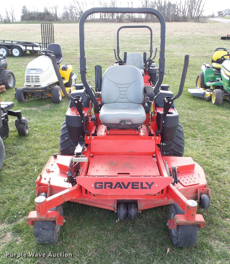 image for item DZ9310 2015 Gravely Pro Turn 260 ZTR lawn mower