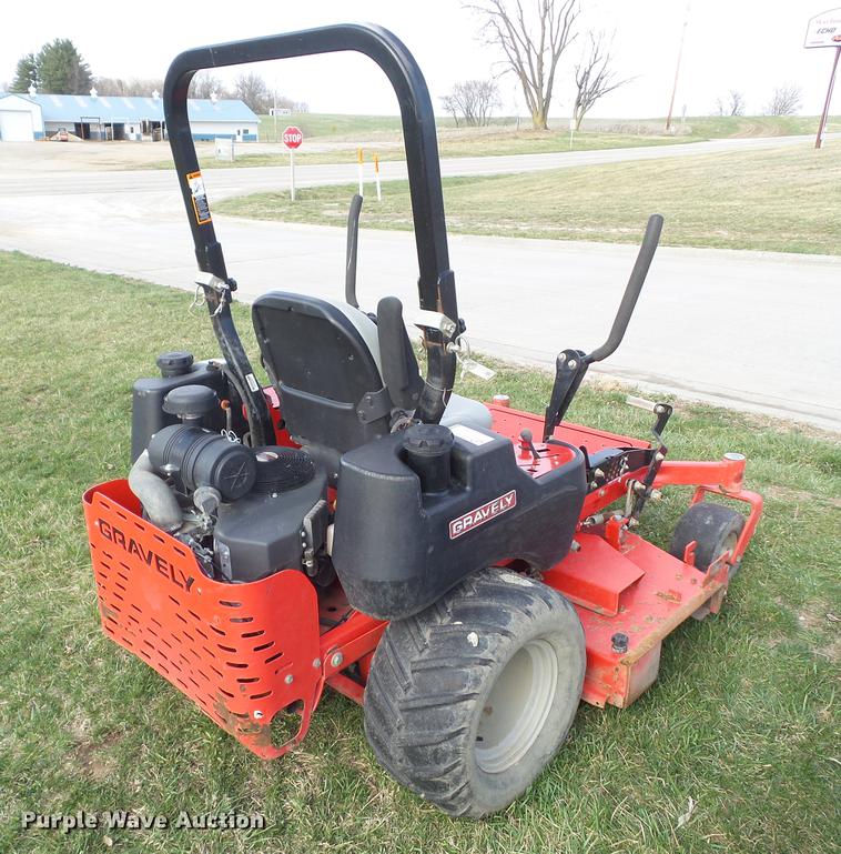 image for item DZ9310 2015 Gravely Pro Turn 260 ZTR lawn mower