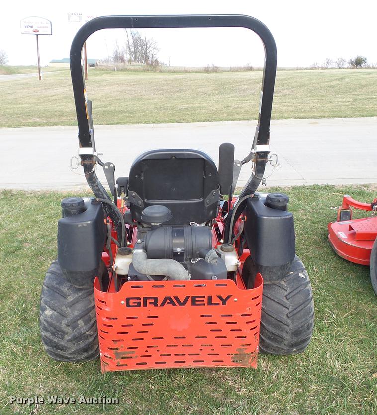 image for item DZ9310 2015 Gravely Pro Turn 260 ZTR lawn mower