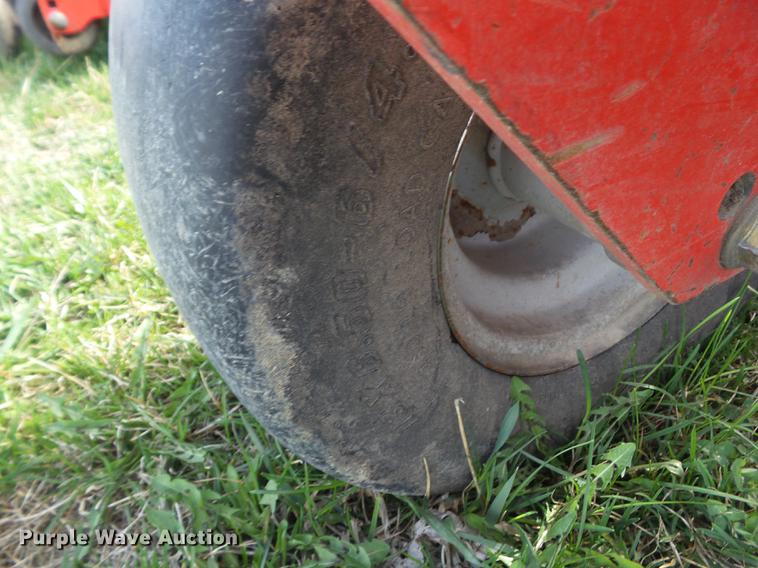 image for item DZ9310 2015 Gravely Pro Turn 260 ZTR lawn mower