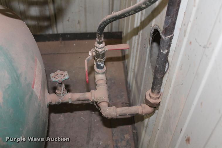 image for item DZ9866 Champion air compressor