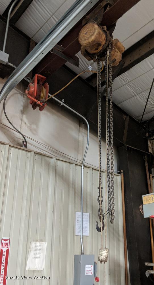 image for item DZ9867 Robbins & Myers JC-1 overhead crane hoist