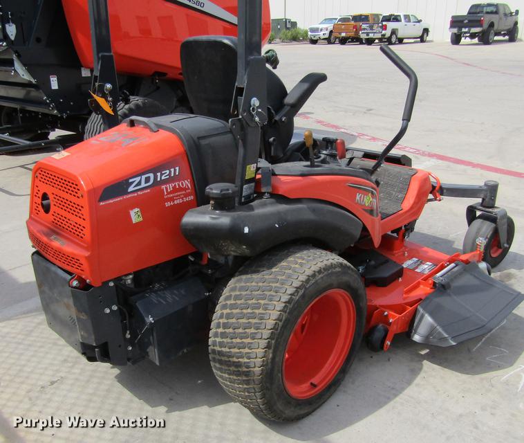 image for item EB9544 2016 Kubota ZD1211L lawn mower