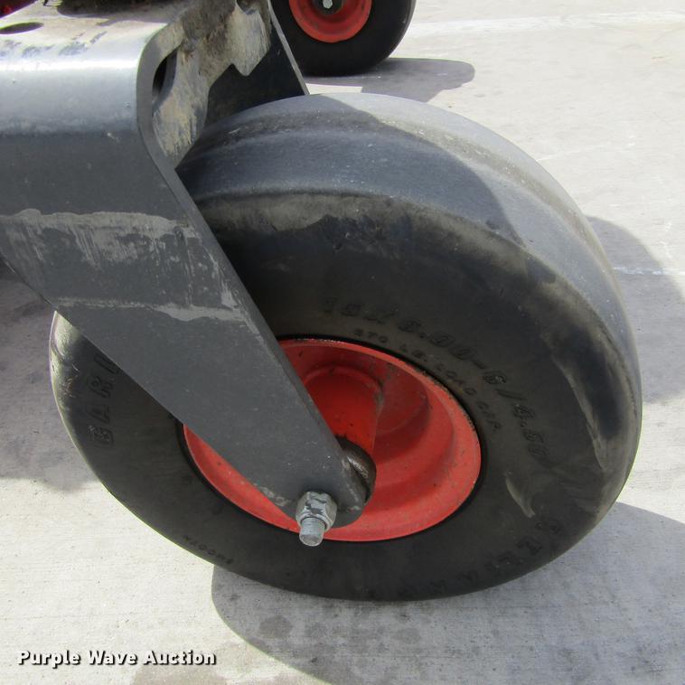 image for item EB9544 2016 Kubota ZD1211L lawn mower