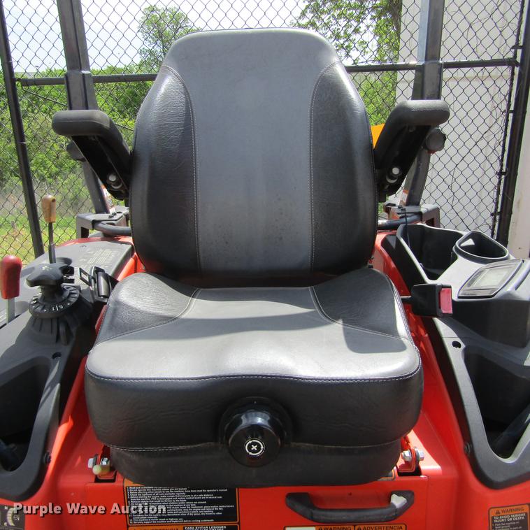 image for item EB9544 2016 Kubota ZD1211L lawn mower