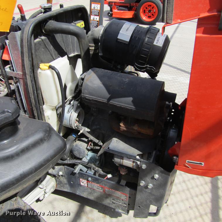 image for item EB9544 2016 Kubota ZD1211L lawn mower