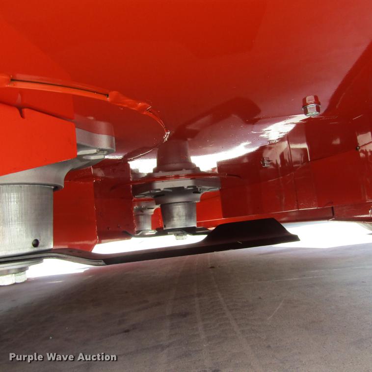 image for item EB9544 2016 Kubota ZD1211L lawn mower