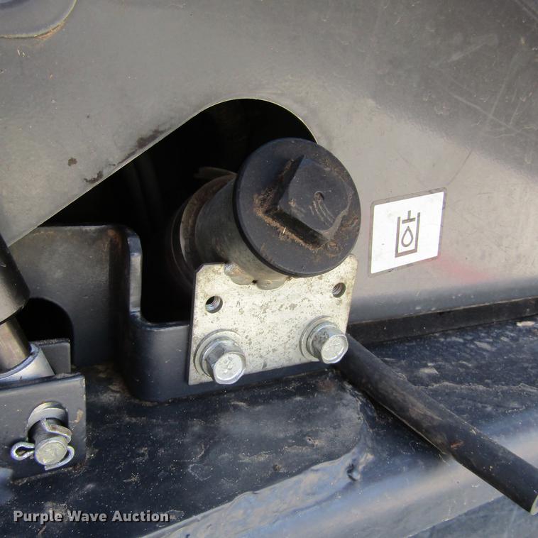 image for item EB9576 2017 Kubota SVL95-2S skid steer