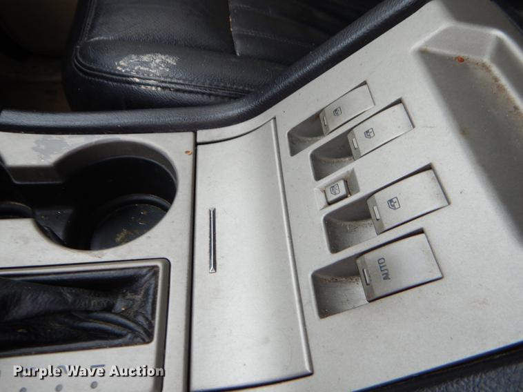 image for item EI9005 2003 Lincoln Aviator SUV