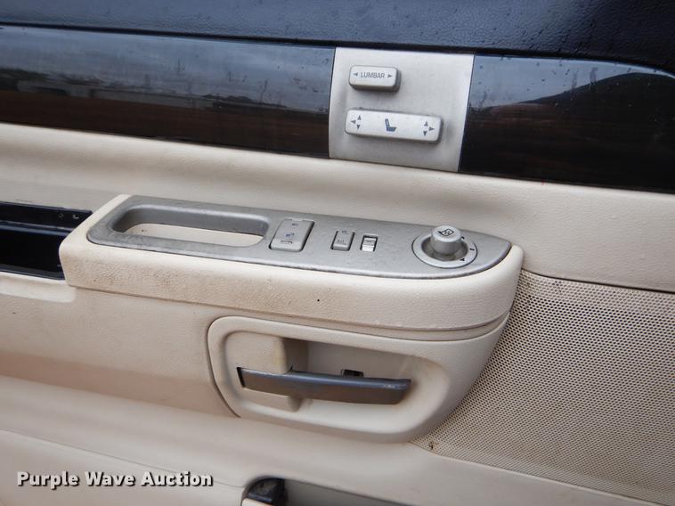 image for item EI9005 2003 Lincoln Aviator SUV