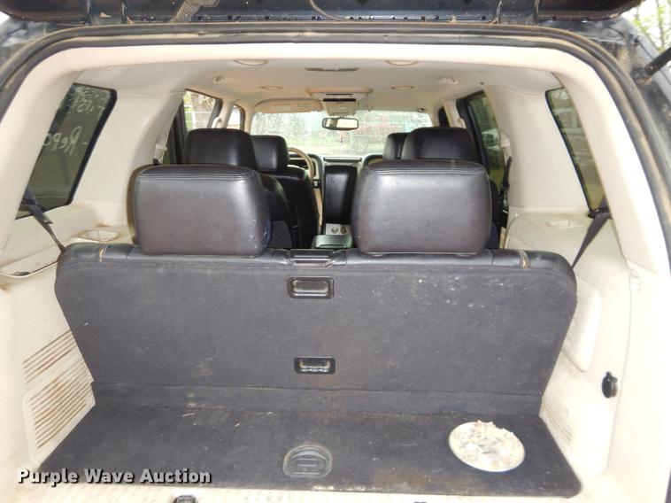 image for item EI9005 2003 Lincoln Aviator SUV