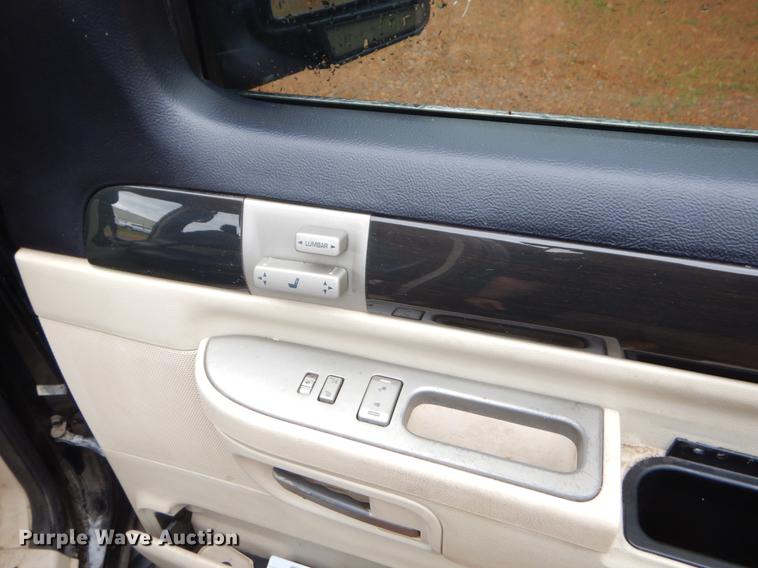 image for item EI9005 2003 Lincoln Aviator SUV