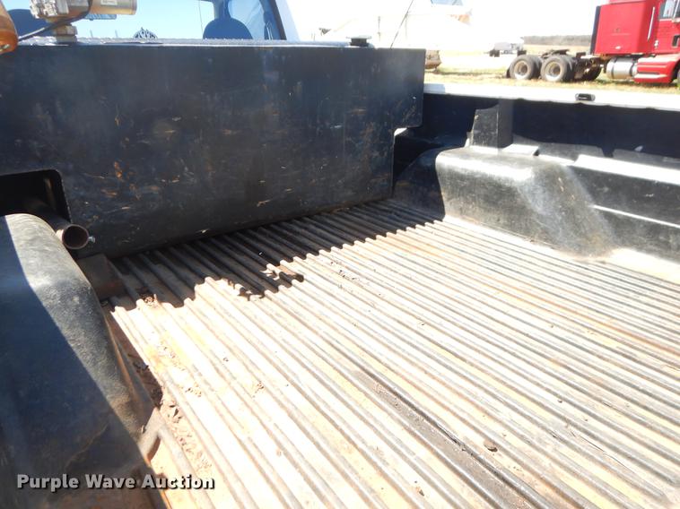 image for item EI9012 1997 Ford F250 pickup truck