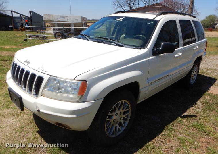 image for item EI9015 2003 Jeep Grand Cherokee SUV