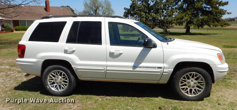 image for item EI9015 2003 Jeep Grand Cherokee SUV